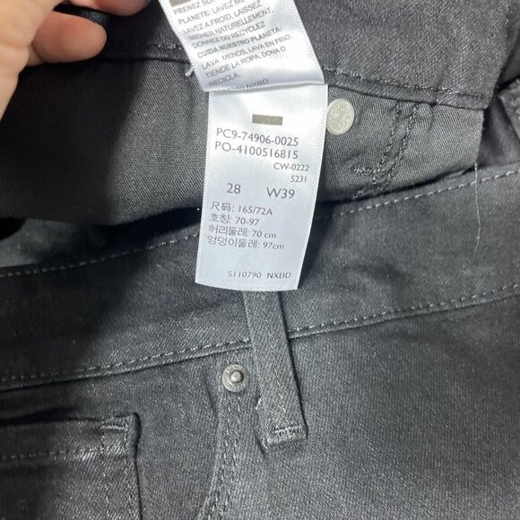 Signature by Levi Strauss Women's Mid Rise Straight Black Jeans Size 28M NWT - Picture 8 of 10